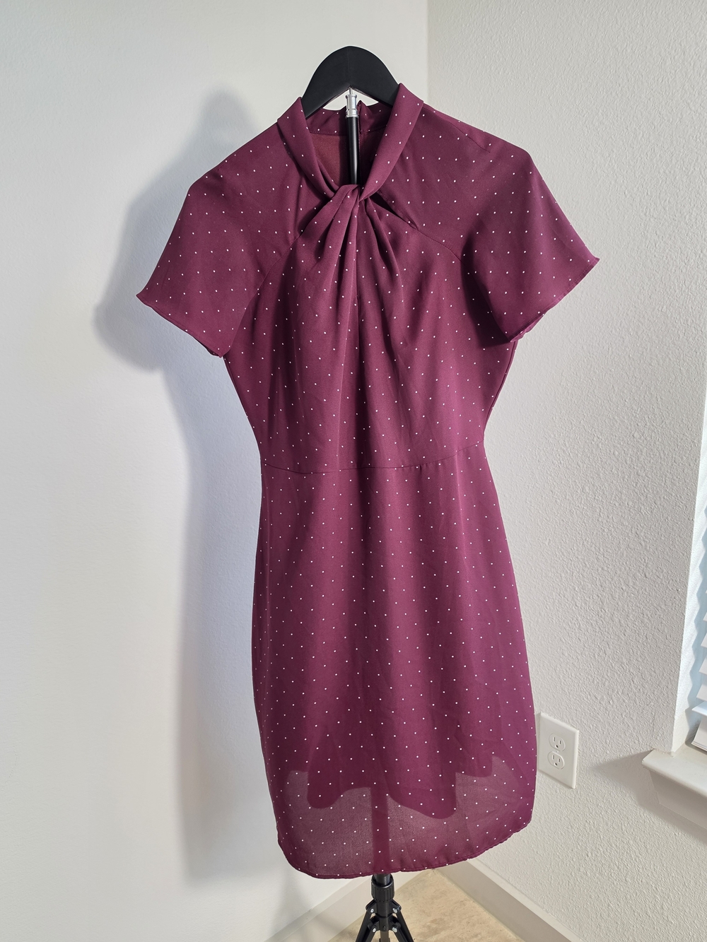 ​Banana Republic Burgundy Polka Dot Asymmetrical Mock Neck Dress - Size 2